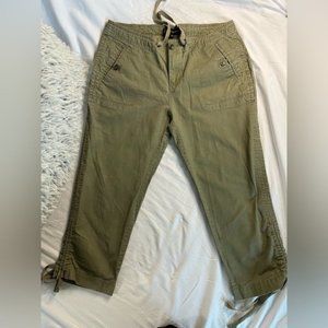 Lady Hathaway textured capri pants with tie up bottom, size 10, army green